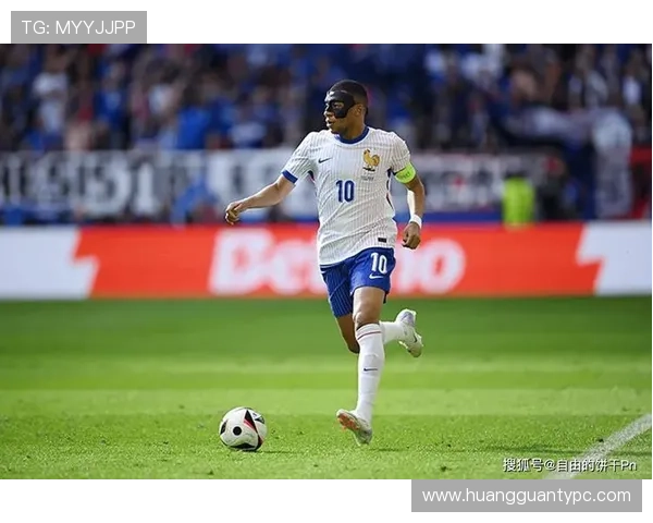 姆巴佩续约争议：球员权力与俱乐部建队战略的冲突如何体现