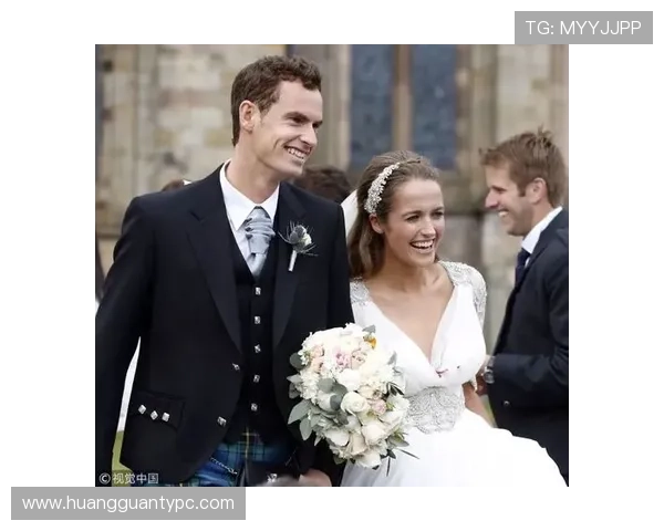 小威朋友圈里居然没人敢请客？这生活简直比比赛更有戏！