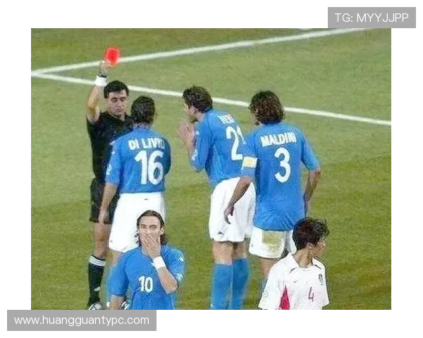 VAR介入后为何有时不改判？揭秘足球视频助理裁判的判罚逻辑