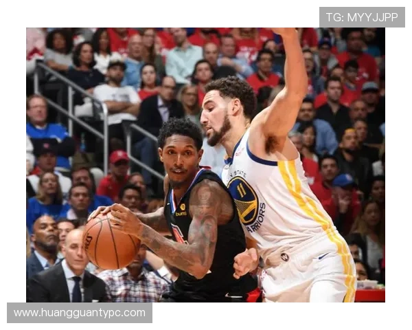 德拉季奇无球跑位提升季后赛组织效率拉开球队进攻空间